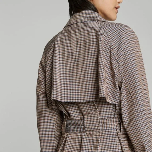 (SOLD) Everlane The Gathered Drape Trench in Plaid - Picture 3 of 14